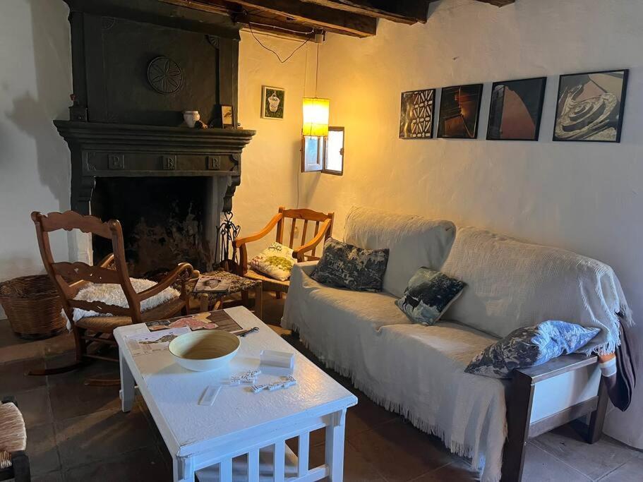 Casa De Diego El Barbero Benarraba Luaran gambar